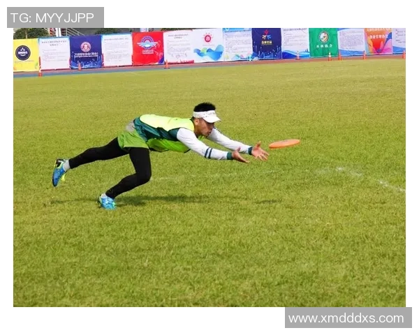 南京飞盘队在极限运动会中以67分稳居积分榜首位